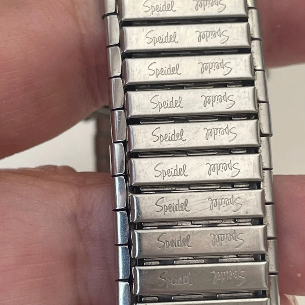 Mens Silver Tone Quartz Watch White Dial Speidel Twist-O-Flex Expansion Band